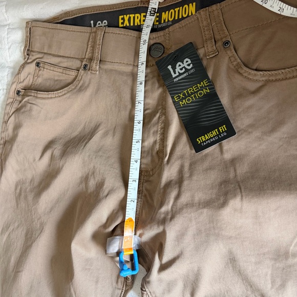 Lee Extreme Motion Straight Fit Stretch Pants Men’s 36x29 NWT - Picture 6 of 13